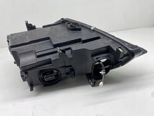 Load image into Gallery viewer, Frontscheinwerfer BMW 6 F06 F12 F13 7214844-01 LED Rechts Scheinwerfer Headlight SCH9350951136qn