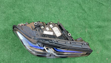 Load image into Gallery viewer, Frontscheinwerfer BMW 5 G31 G30 9850588-06 Laser Rechts Scheinwerfer Headlight SCH8165696478fm