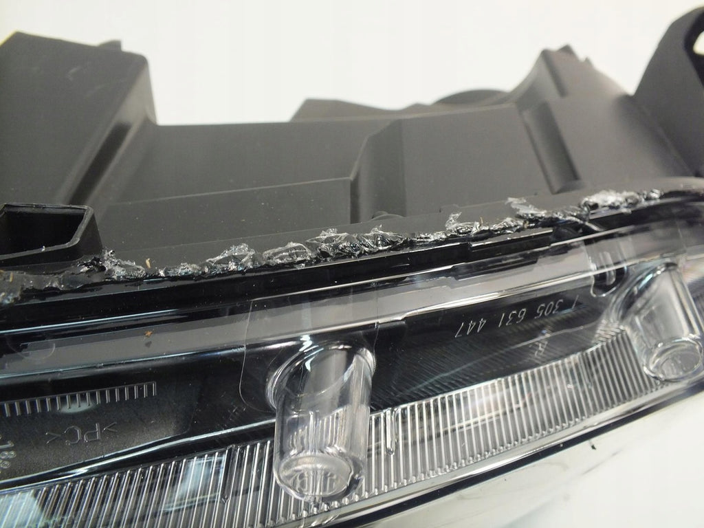 Frontscheinwerfer Dacia Duster 260100156R Rechts Scheinwerfer Headlight