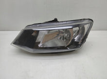 Laden Sie das Bild in den Galerie-Viewer, Frontscheinwerfer Skoda Fabia III 6V1941015C Links Scheinwerfer Headlight SCH9957404307xr