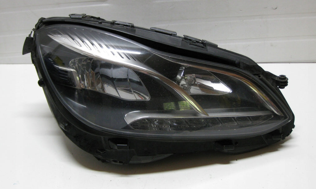 Frontscheinwerfer Mercedes-Benz W212 A2128209259KZ LED Rechts Headlight SCH9344113545pq