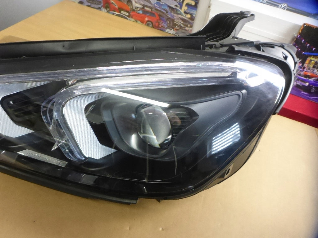 Frontscheinwerfer Mercedes-Benz Gle A1679069504 A1679060800 LED Links Headlight SCH4754679765qf