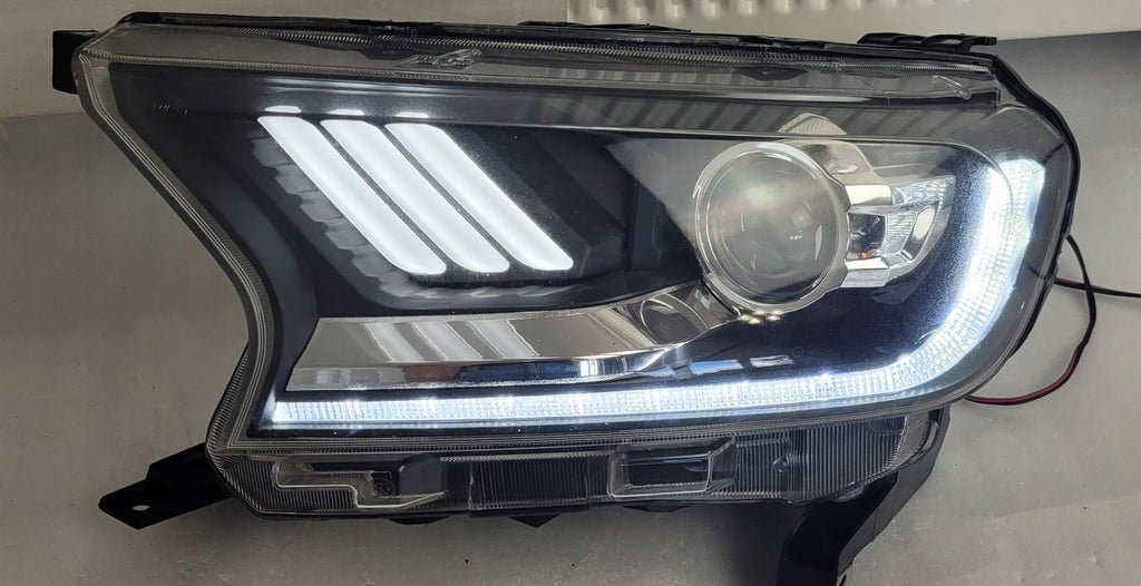 Frontscheinwerfer Ford Ranger Ein Stück (Rechts oder Links) Headlight SCH1349976326hc