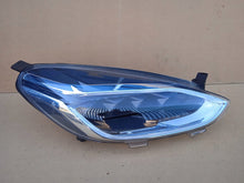 Laden Sie das Bild in den Galerie-Viewer, Frontscheinwerfer Ford Fiesta L1BB-13E014-GC Rechts Scheinwerfer Headlight