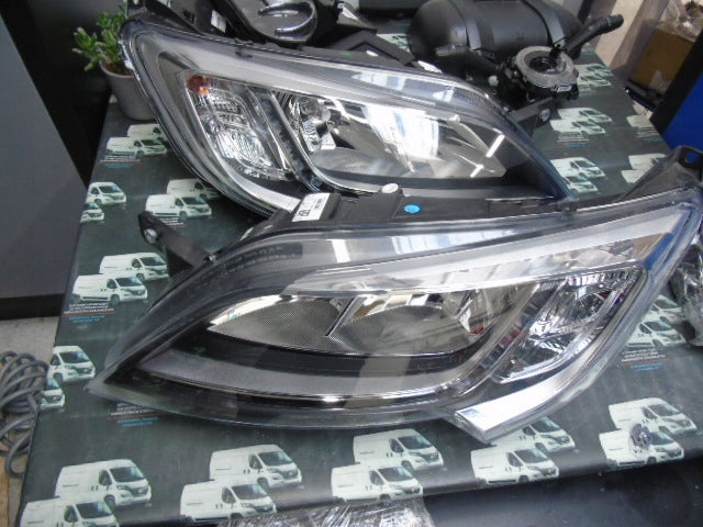Frontscheinwerfer Citroën Jumper Ducato Boxer 1375099080 Ein Satz Headlight