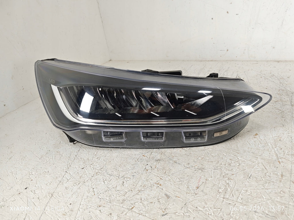 Frontscheinwerfer Ford Focus NX7B-13E014-CD Rechts Scheinwerfer Headlight SCH7782594842en