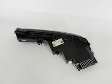 Laden Sie das Bild in den Galerie-Viewer, Frontscheinwerfer BMW 7 9879936-14 Vorderseite Scheinwerfer Headlight SCH6494516437vm