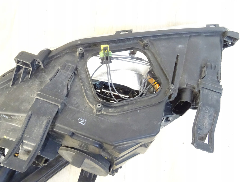 Frontscheinwerfer Ford Focus 8M51-13D154-AF Xenon Rechts Scheinwerfer Headlight SCH7474049508ix