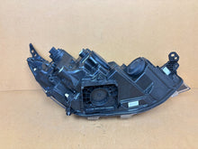 Laden Sie das Bild in den Galerie-Viewer, Frontscheinwerfer Ford Transit Custom PZ31-13E015-AD PZ31-13E015 Links Headlight SCH5230572872br