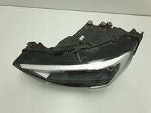 Laden Sie das Bild in den Galerie-Viewer, Frontscheinwerfer Audi Q3 83A941011 LED Links Scheinwerfer Headlight