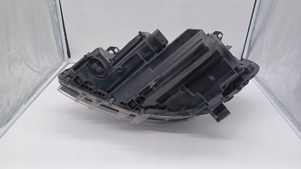 Frontscheinwerfer Mercedes-Benz W246 W242 A2468207261MERC Rechts Headlight SCH8303202470rh