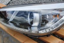 Load image into Gallery viewer, Frontscheinwerfer Kia Ceed 92101-2T421 LED Links Scheinwerfer Headlight