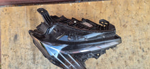Laden Sie das Bild in den Galerie-Viewer, Frontscheinwerfer Peugeot 508 9848662780 Rechts Scheinwerfer Headlight SCH1647746986ra