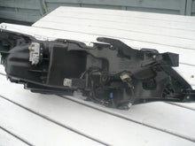 Load image into Gallery viewer, Frontscheinwerfer Toyota Corolla 81150-02L70 Links Scheinwerfer Headlight