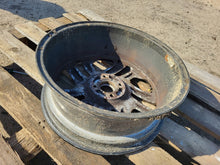 Laden Sie das Bild in den Galerie-Viewer, 1x Alufelge 17 Zoll 6.5&quot; 4x100 40ET 403005727R Renault Rim Wheel