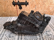 Laden Sie das Bild in den Galerie-Viewer, Frontscheinwerfer BMW 3 F30 F31 FFR630 Rechts Scheinwerfer Headlight SCH1352516944ab