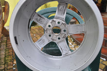 Load image into Gallery viewer, 1x Alufelge 17 Zoll 7.5&quot; 5x112 51ET Glanz Silber 8V0601025CT Audi A3 Rim Wheel