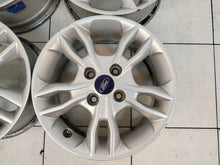 Laden Sie das Bild in den Galerie-Viewer, 4x Alufelge 15 Zoll 6.0" 4x108 E1BJ-1007-AA Ford Fiesta I Rim Wheel FEL1918764040wu