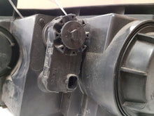 Load image into Gallery viewer, Frontscheinwerfer Kia Sorento 92102-2P040 Rechts Scheinwerfer Headlight SCH2418972870qh