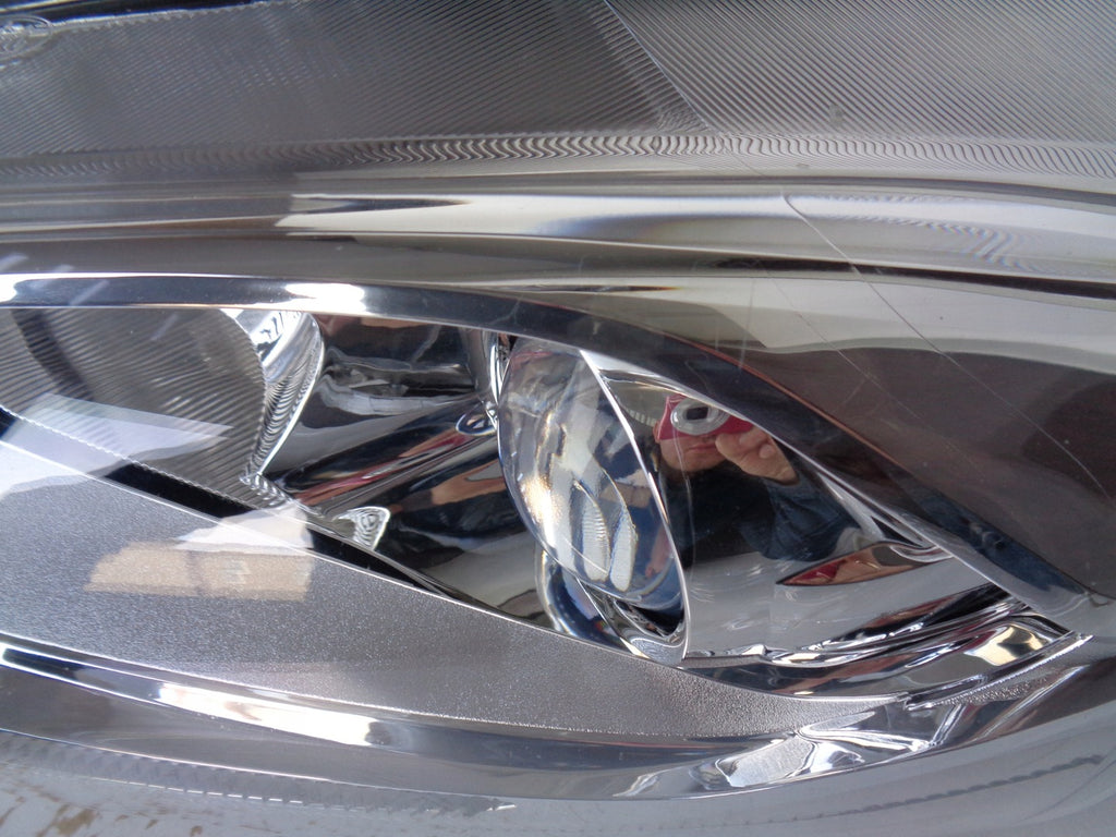 Frontscheinwerfer Ford Fiesta C1BB-13W030-CG Links Scheinwerfer Headlight