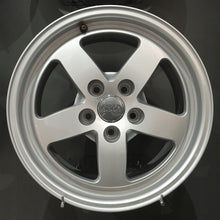 Load image into Gallery viewer, 4x Alufelge 16 Zoll 7.0&quot; 5x112 35ET Glanz Silber 8W0601025 Audi A4 B8 Rim Wheel