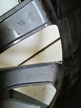 Load image into Gallery viewer, 1x Alufelge 17 Zoll 7.0" 5x112 45ET 5L0601025AC Skoda Yeti Rim Wheel FEL2133329578db