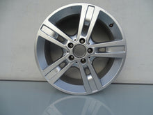 Laden Sie das Bild in den Galerie-Viewer, 1x Alufelge 18 Zoll 8.0&quot; 5x112 60ET Glanz Silber A1644015702 Mercedes-Benz Vito