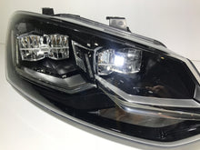 Laden Sie das Bild in den Galerie-Viewer, Frontscheinwerfer VW Polo 6C1941036 Halogen Rechts Scheinwerfer Headlight