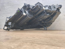 Laden Sie das Bild in den Galerie-Viewer, Frontscheinwerfer Skoda Enyaq 5LB941016H Rechts Scheinwerfer Headlight