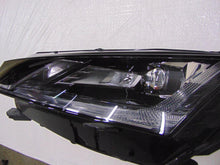 Laden Sie das Bild in den Galerie-Viewer, Frontscheinwerfer Skoda Octavia IV 5E4941015B LED Links Scheinwerfer Headlight SCH2364672938th