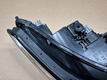Laden Sie das Bild in den Galerie-Viewer, Frontscheinwerfer VW Tiguan 5N941082D Rechts Scheinwerfer Headlight SCH8047082990tc