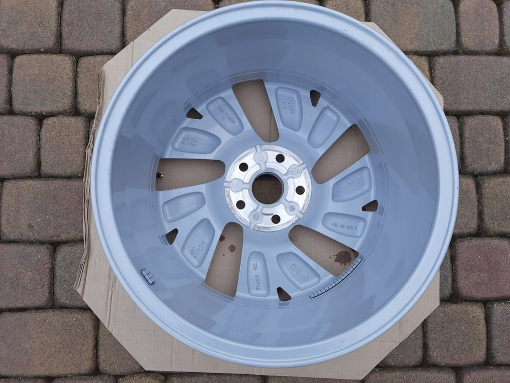1x Alufelge 17 Zoll 7.5" 5x112 51ET Silber 5H0601025 VW Golf Rim Wheel FEL9141309233cu