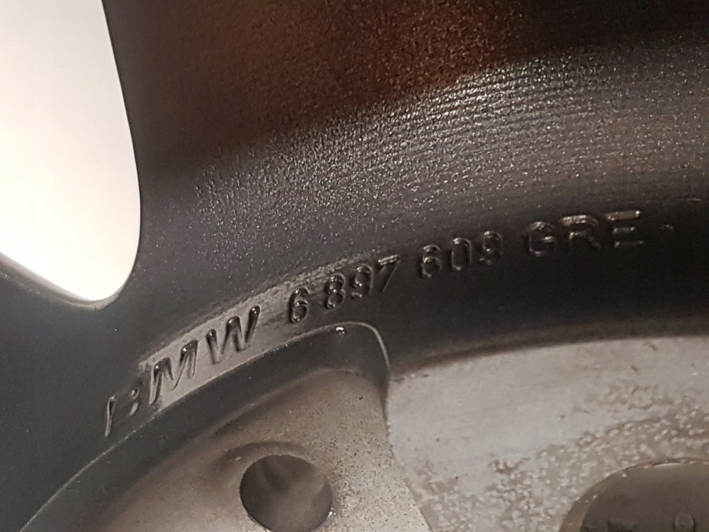 1x Alufelge 16 Zoll 7.0" 5x112 47ET 6897609 BMW F40 Rim Wheel FEL7037035092rh