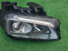Laden Sie das Bild in den Galerie-Viewer, Frontscheinwerfer Hyundai Kona 92101J9050 Ein Satz Scheinwerfer Headlight SCH4811599572cq