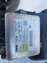Load image into Gallery viewer, Frontscheinwerfer BMW E90 5B65686-02 5B65686 Ein Stück (Rechts oder Links) SCH1934937623zb