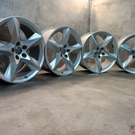 4x Alufelge 19 Zoll 8.0
