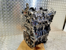 Laden Sie das Bild in den Galerie-Viewer, Motor Mercedes-Benz W177 282914 1.3 CGI 5TKm 2019 Benzin Engine Unkomplett MOT5306654680wv