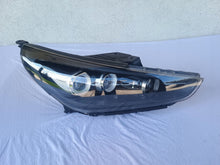 Load image into Gallery viewer, Frontscheinwerfer Hyundai I30 III 92102-G4120 LED Rechts Scheinwerfer Headlight SCH7541801924we