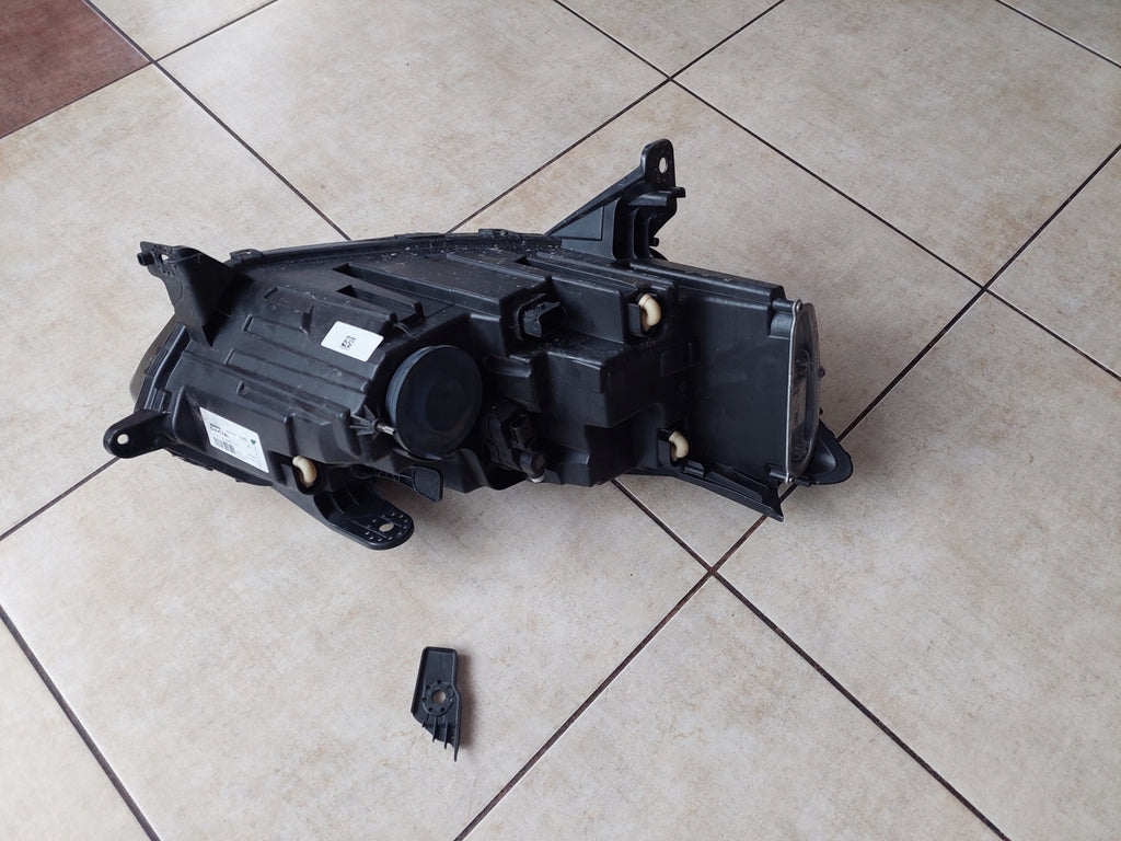 Frontscheinwerfer Dacia Sandero III Logan Jogger 260601750R-1 Links Headlight SCH7385661880nj