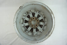 Laden Sie das Bild in den Galerie-Viewer, 1x Alufelge 16 Zoll 7.0&quot; 5x108 49ET 8623855 Volvo Rim Wheel