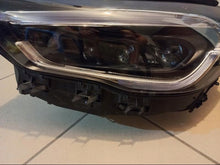 Laden Sie das Bild in den Galerie-Viewer, Frontscheinwerfer Mercedes-Benz W247 A2479064105 Links Scheinwerfer Headlight