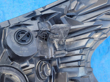 Laden Sie das Bild in den Galerie-Viewer, Frontscheinwerfer Opel Vivaro B 260109424R Rechts Scheinwerfer Headlight SCH2495220476kt