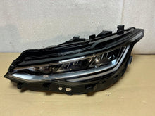Load image into Gallery viewer, Frontscheinwerfer VW Golf VIII I 5H1941005A 5H1941006A Full LED Ein Satz SCH7507431690xw