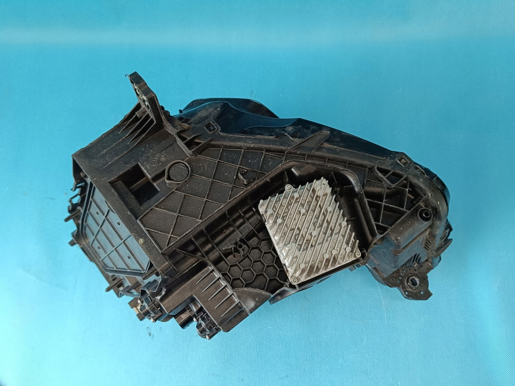 Frontscheinwerfer Audi Q3 Sportback 83A941012 Rechts Scheinwerfer Headlight SCH7309979899yr
