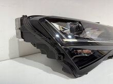 Laden Sie das Bild in den Galerie-Viewer, Frontscheinwerfer Skoda Superb III 3V1941016D Rechts Scheinwerfer Headlight SCH6960153557yl