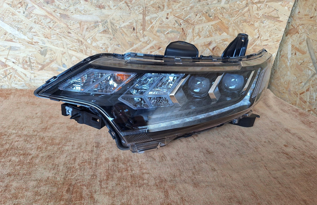 Frontscheinwerfer Mitsubishi Outlander III 8301D3-31 LED Links Headlight