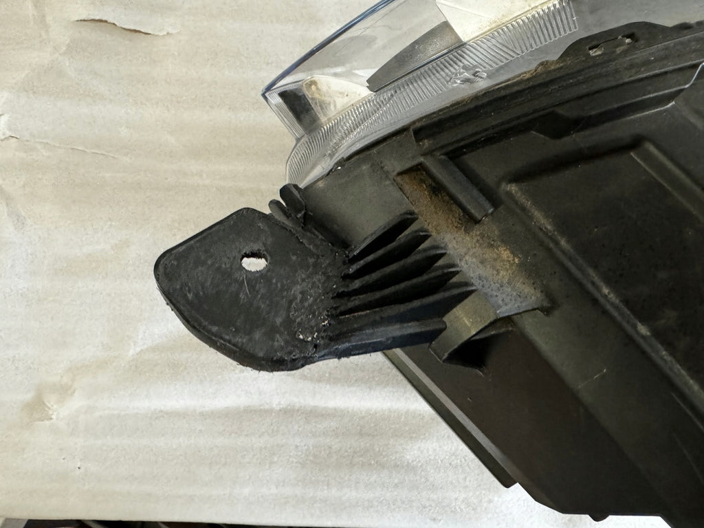 Frontscheinwerfer Citroën Jumper Zafira A Vivaro 9808567680 Rechts Headlight