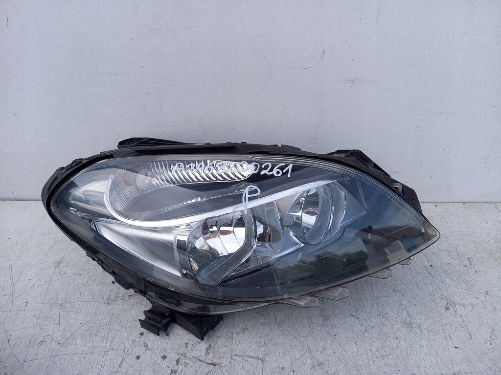 Frontscheinwerfer Mercedes-Benz W246 A2468200261 LED Rechts Headlight