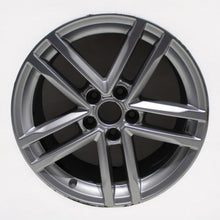 Load image into Gallery viewer, 1x Alufelge 17 Zoll 8.5&quot; 5x112 50ET Glanz Silber 8S0601025 Audi Tt Rim Wheel