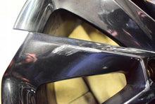 Laden Sie das Bild in den Galerie-Viewer, 1x Alufelge 19 Zoll 8.0&quot; 5x112 44ET Glanz Schwarz 3V0601025S Skoda Superb Iii